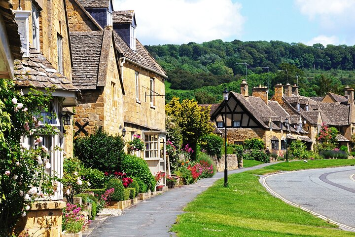 Stratford-upon-Avon and the Cotswolds - Day Tour from Brighton - Photo 1 of 8